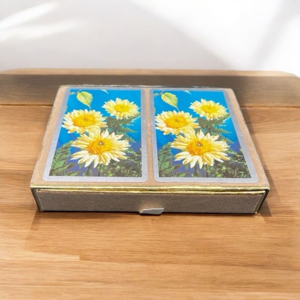 VINTAGE CONGRESS PLAYING CARDS – NIB SUNFLOWER DESIGN (CEL-U-TONE FINISH)